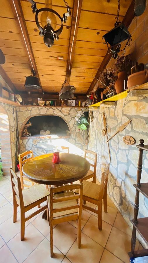 Colorful And Happy Apartment Sukosan - With Parking Екстер'єр фото